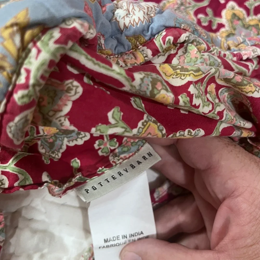 Pottery Barn Standard Quilted Pillow Shams Set of 2 Reversible Burgundy Blue Vtg